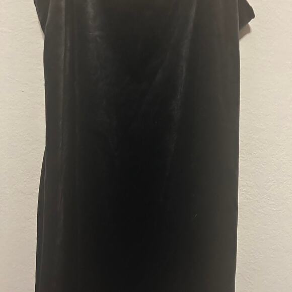Black velvet slip dress - Picture 4 of 7